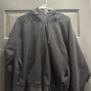 Old Navy Women's Cropped Black Zip-Up Sweater
